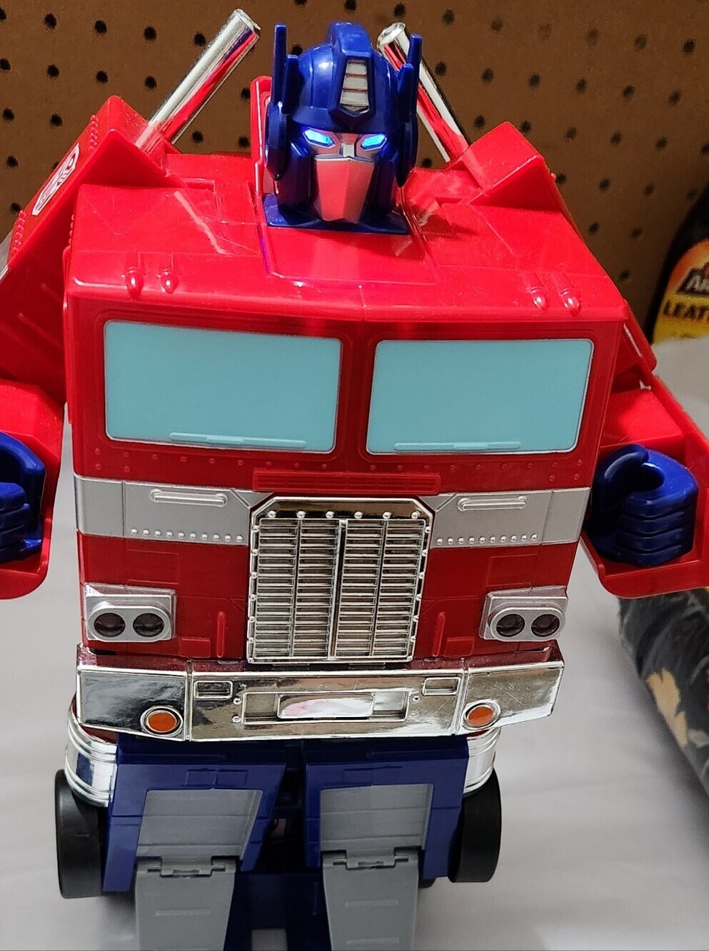 Jada Toys Transformers G1 Optimus Prime 12 inch Remote Control Toy No Remote - Picture 6 of 6